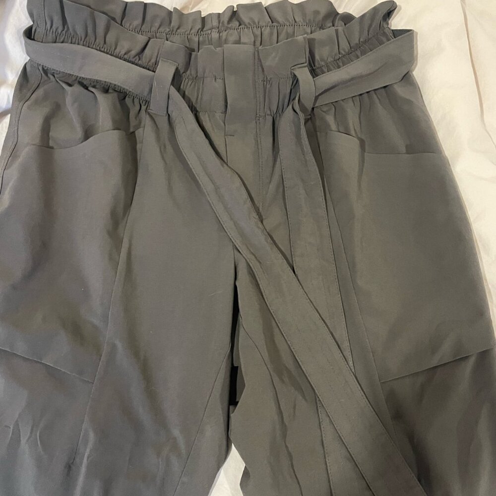 Athleta active pants - Picture 3 of 4